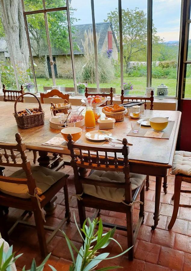 Bed and Breakfast La Ferme Des Douceurs à Cervon Extérieur photo