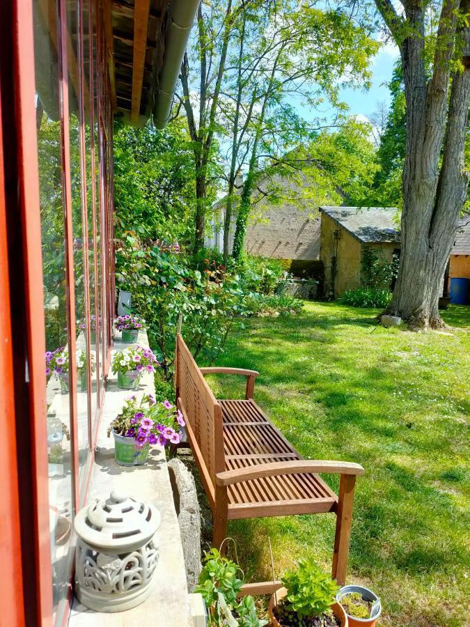 Bed and Breakfast La Ferme Des Douceurs à Cervon Extérieur photo