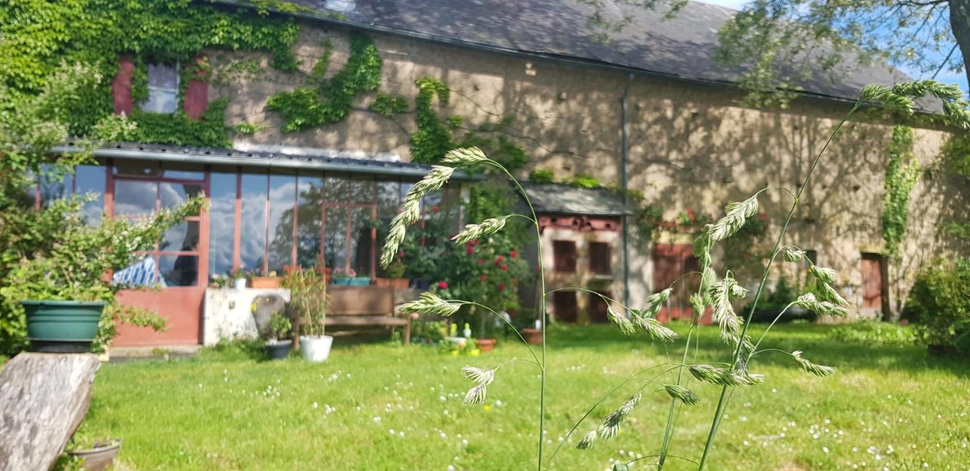 Bed and Breakfast La Ferme Des Douceurs à Cervon Extérieur photo