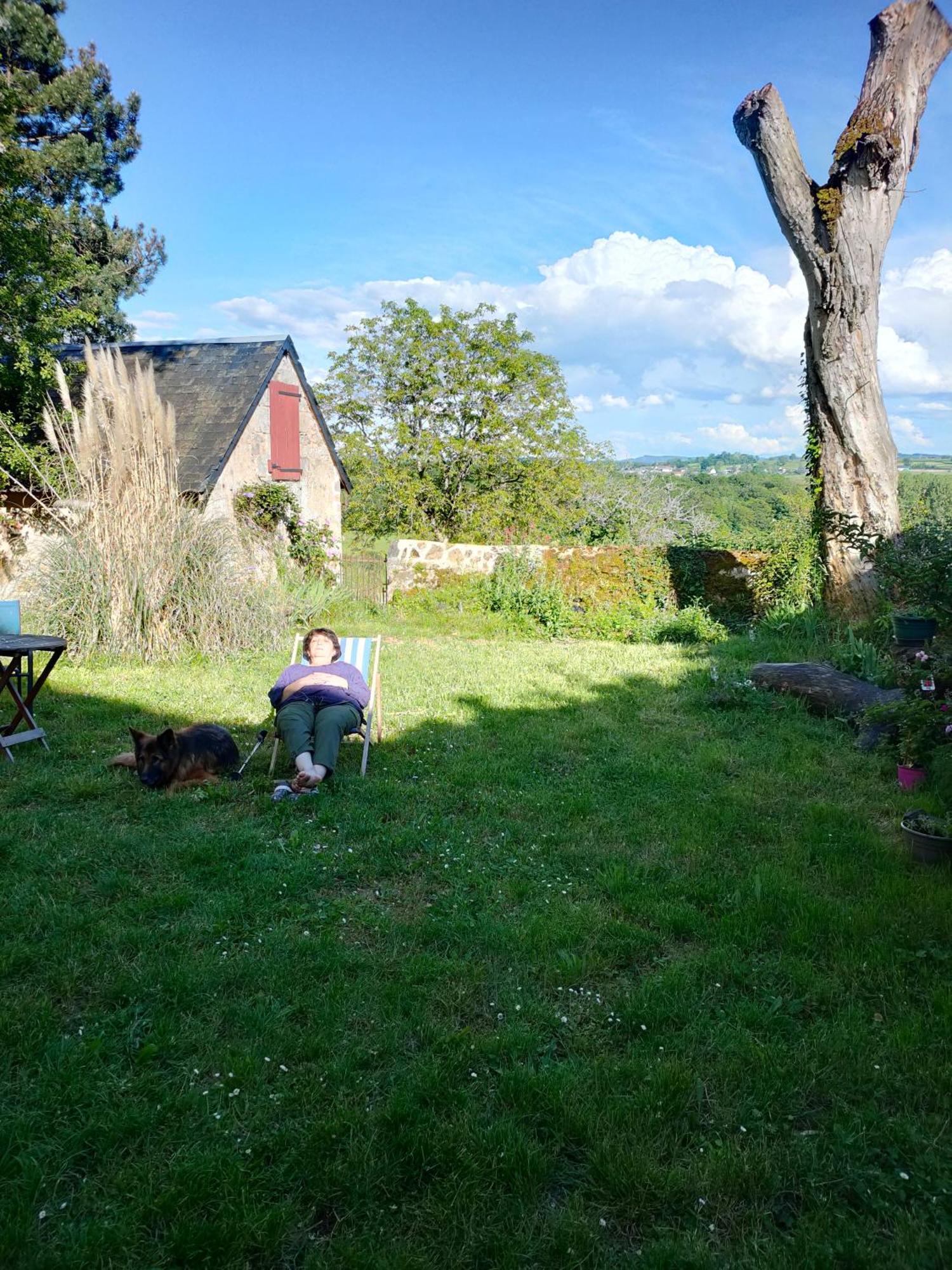 Bed and Breakfast La Ferme Des Douceurs à Cervon Extérieur photo